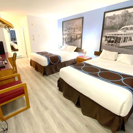 Hotel Super 8 By Wyndham Sicamous Exterior foto